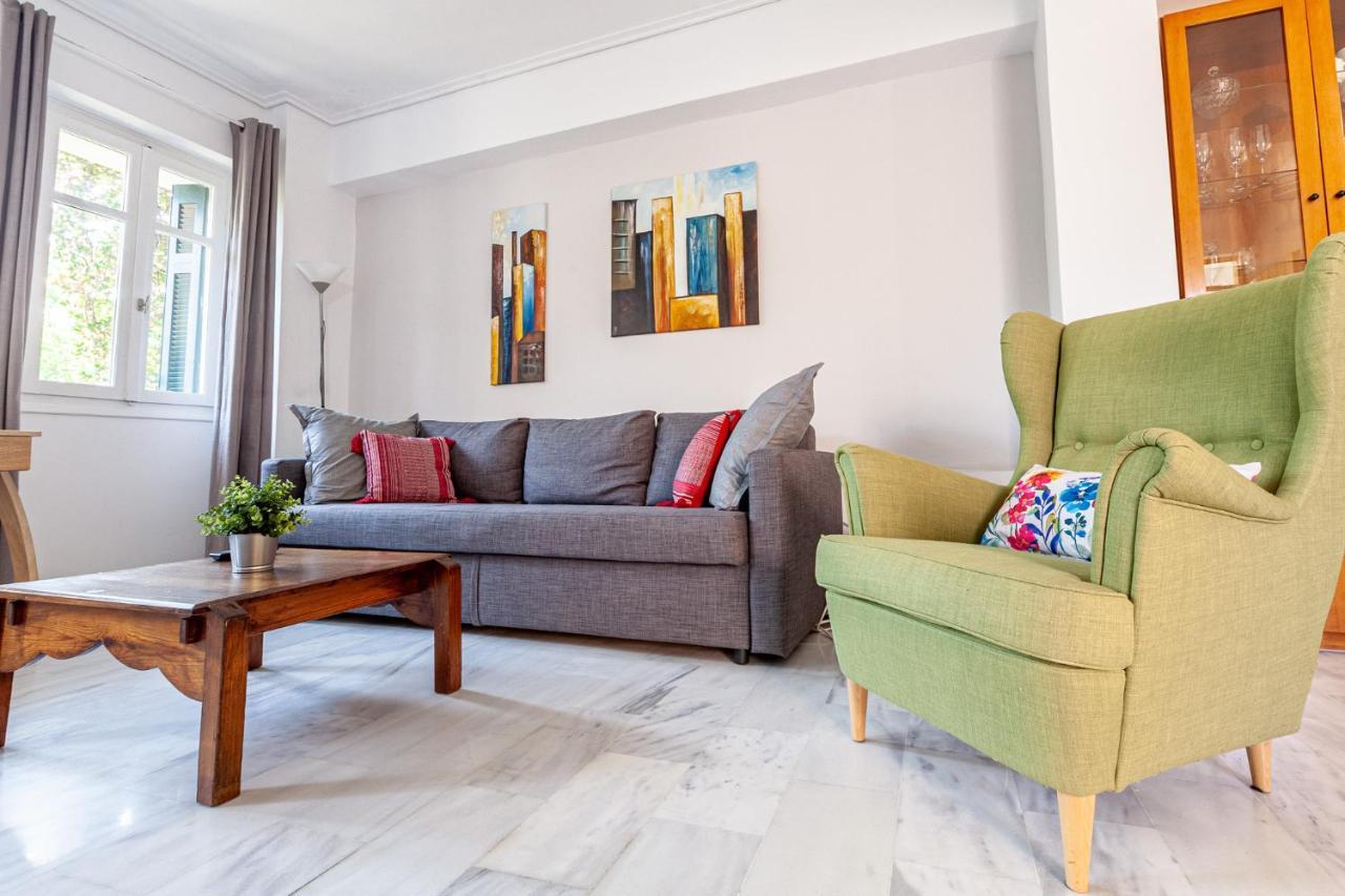 Sunny Apartment On The 2Nd Floor In Bohemian Psiri In Athens' Historic Center-In Vivo Apartments Buitenkant foto